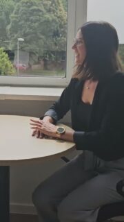 Wir haben mit Sarah von @pflegeservice_in_sh gesprochen. Sie hat offen mit uns über die Pflege gesprochen und was ihr Herz besonders bewegt.Du traust den Sprung in die Pflege noch nicht? Spätestens jetzt, musst du dich bei uns melden um Teil unserer Qualifizierung für Pflegehelfer/ Pflegehelferinnen oder zur Betreuungskraft nach § 53 b SGB XI zu werden!#pflegehelfer #betreuungskraft #qualifizierung
